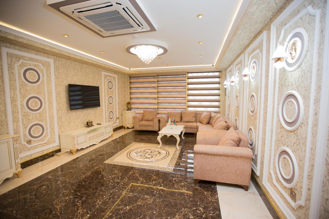Baku Hotel Ганджа Екстериор снимка
